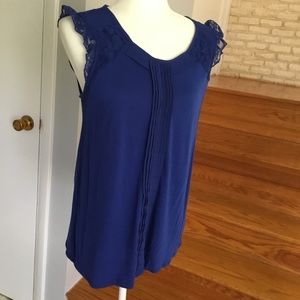 NWT PRETTY COBALT BLUE ELLE TOP WITH LACE